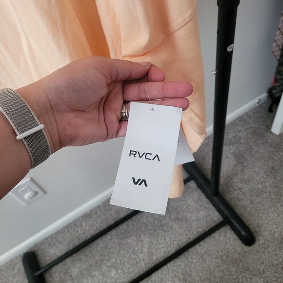 RVCA Crop Long Sleeve Sz XL - Picture 4 of 6